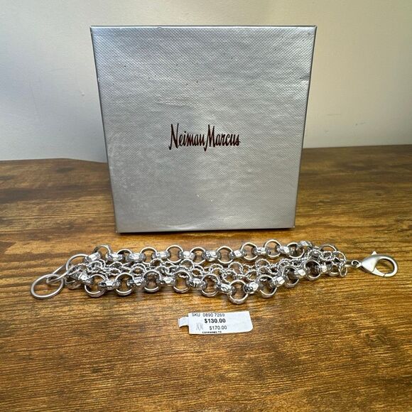 Neiman Marcus Chunky Silver Bracelet Keychain Jewelry Statement Piece - Picture 1 of 9